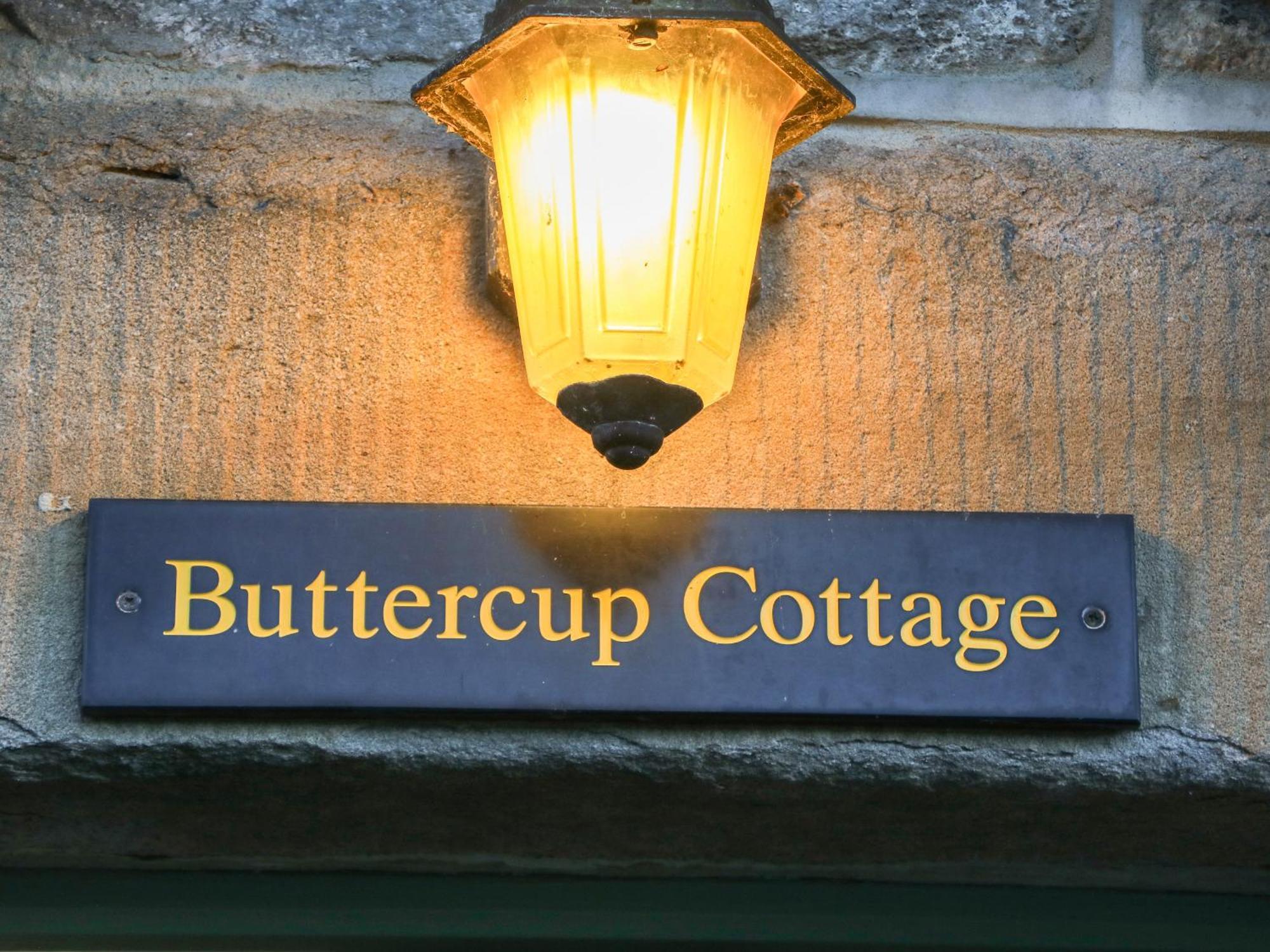 Buttercup Cottage คาสเซิลตัน ภายนอก รูปภาพ